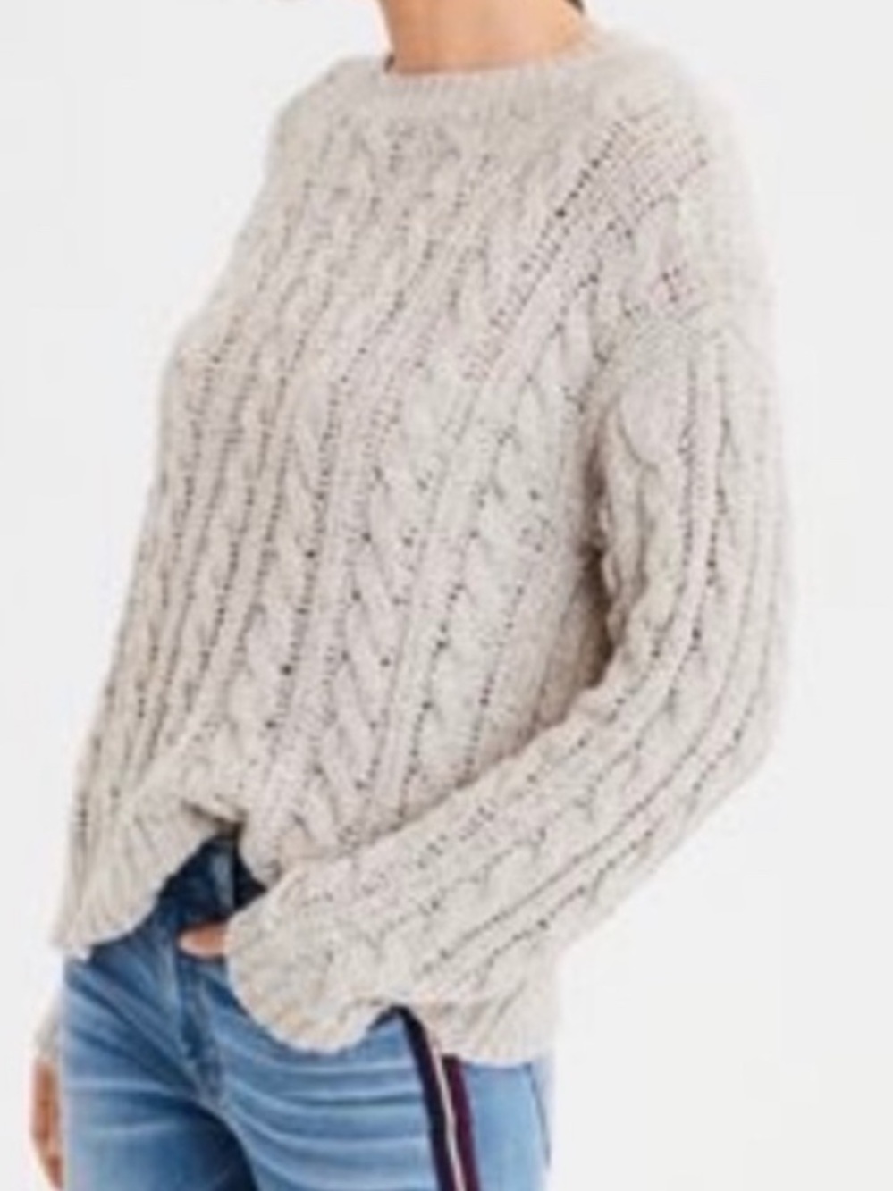 American Eagle Oversized Tan Chenille Cable Knit Crewneck Sweater Medium